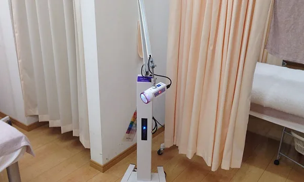光治療器「クリスタルビーム」